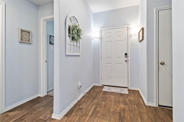 215 WHIPPORWILL LN, San Marcos, TX 78666