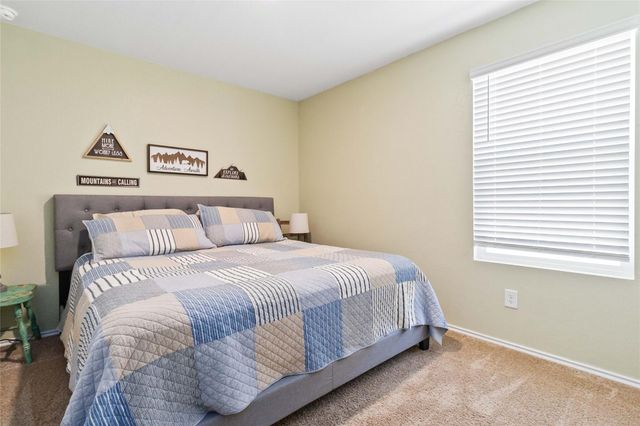 215 WHIPPORWILL LN, San Marcos, TX 78666