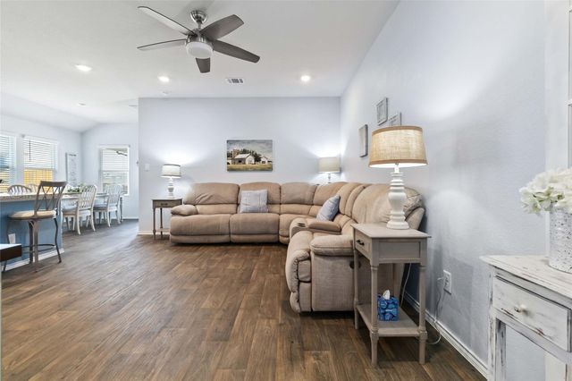 215 WHIPPORWILL LN, San Marcos, TX 78666
