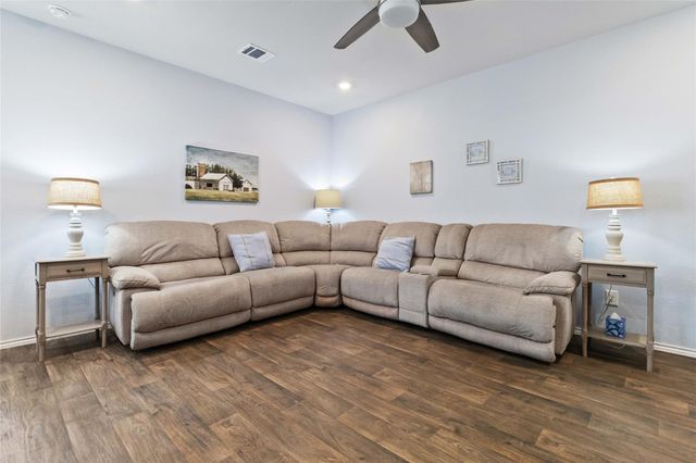 215 WHIPPORWILL LN, San Marcos, TX 78666