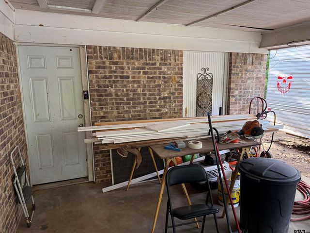 10286 Creek Bend Dr, Tyler, TX 75707
