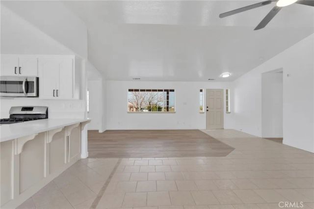 329 Lindero Road, Pinon Hills, CA 92372