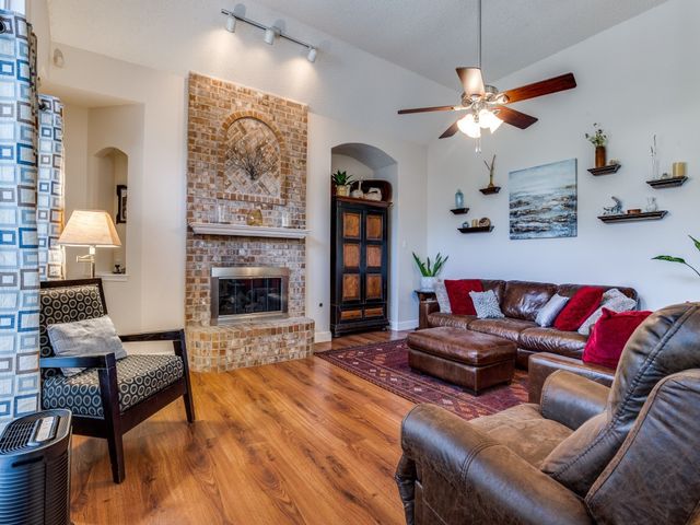 3214 Pecan Meadow Drive, Garland, TX 75040