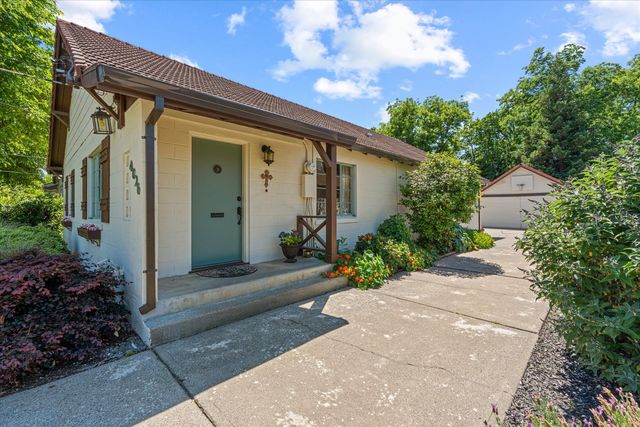 4026 58th St, Sacramento, CA 95820