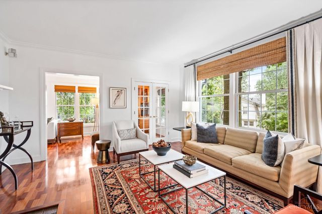 3246 Observatory Avenue, Cincinnati, OH 45208