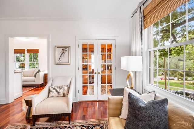 3246 Observatory Avenue, Cincinnati, OH 45208