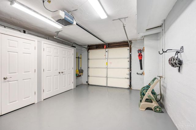 3246 Observatory Avenue, Cincinnati, OH 45208