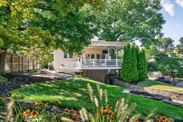 3246 Observatory Avenue, Cincinnati, OH 45208