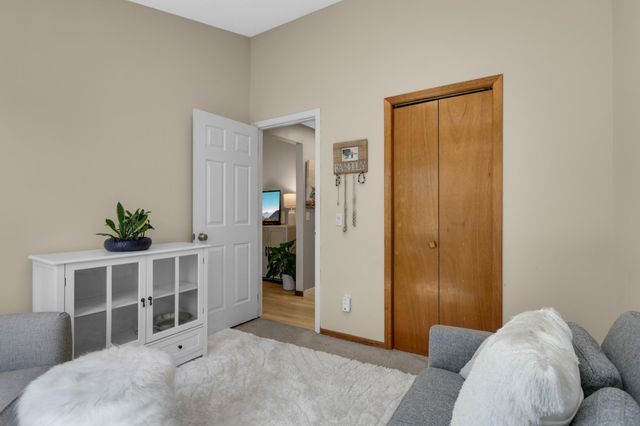 2307 Grange Avenue N, Oakdale, MN 55128