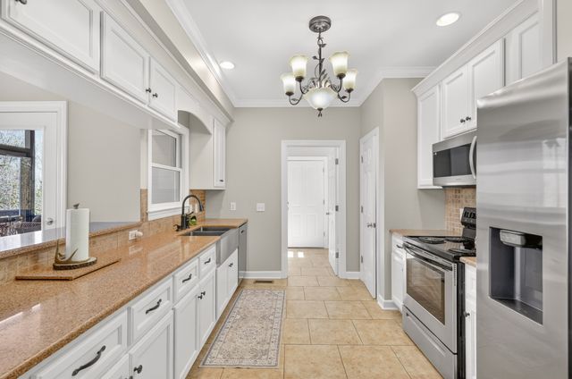 2082 Canoe Branch Rd, Lebanon, TN 37087