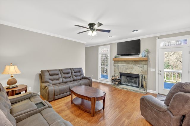 2082 Canoe Branch Rd, Lebanon, TN 37087