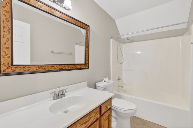 2082 Canoe Branch Rd, Lebanon, TN 37087