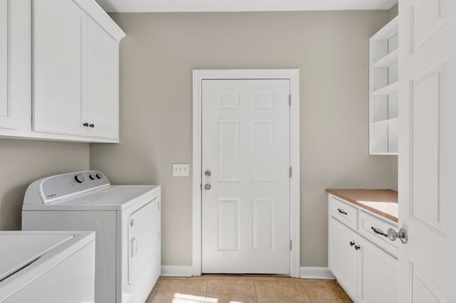 2082 Canoe Branch Rd, Lebanon, TN 37087