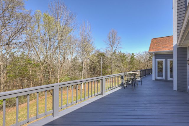 2082 Canoe Branch Rd, Lebanon, TN 37087