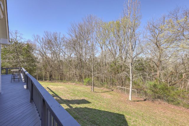 2082 Canoe Branch Rd, Lebanon, TN 37087