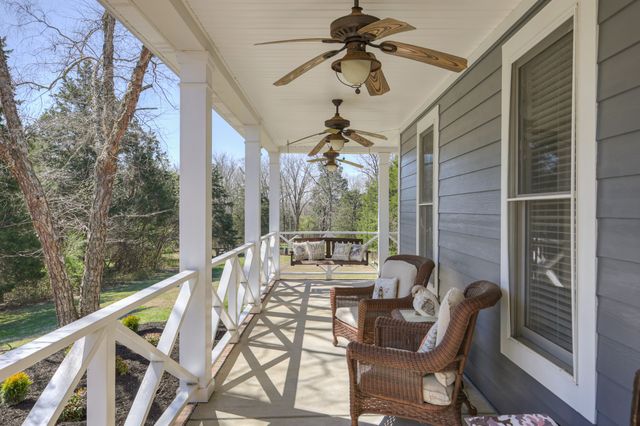 2082 Canoe Branch Rd, Lebanon, TN 37087