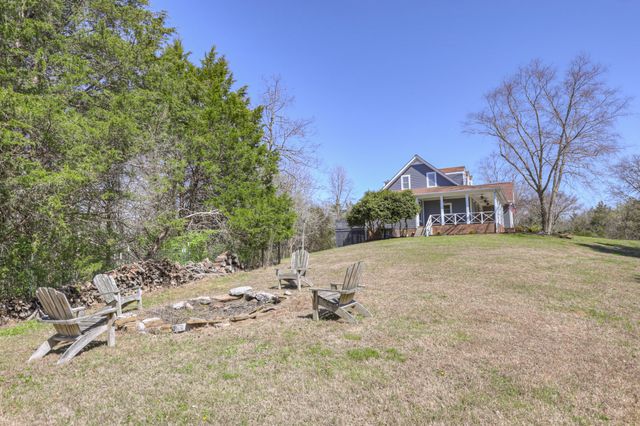 2082 Canoe Branch Rd, Lebanon, TN 37087