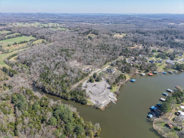 2082 Canoe Branch Rd, Lebanon, TN 37087