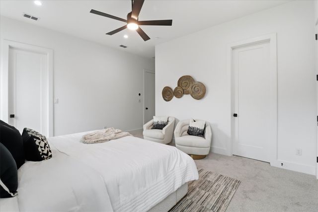 628 Wayne Street, Dallas, TX 75223