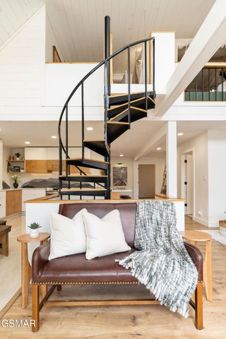 928 Ditney Way, Sevierville, TN 37876