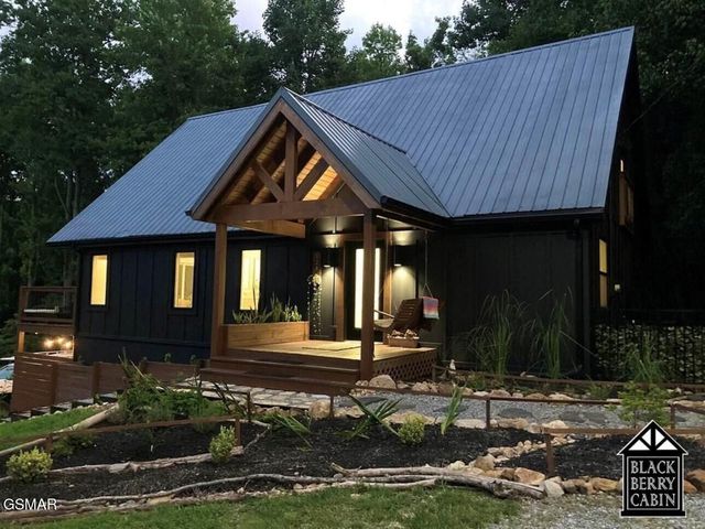 928 Ditney Way, Sevierville, TN 37876