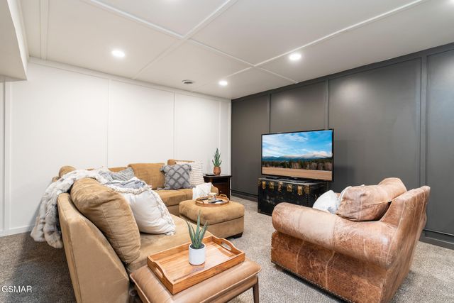 928 Ditney Way, Sevierville, TN 37876