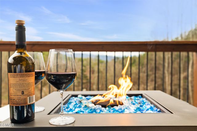 928 Ditney Way, Sevierville, TN 37876