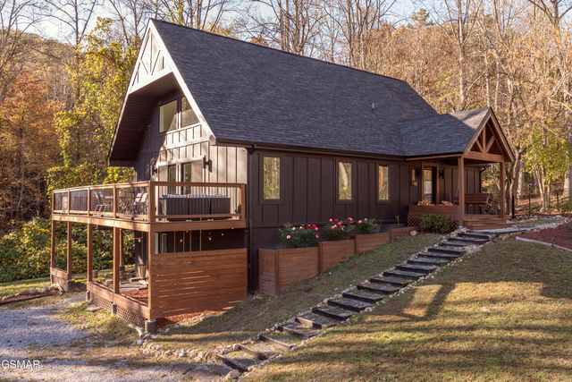 928 Ditney Way, Sevierville, TN 37876