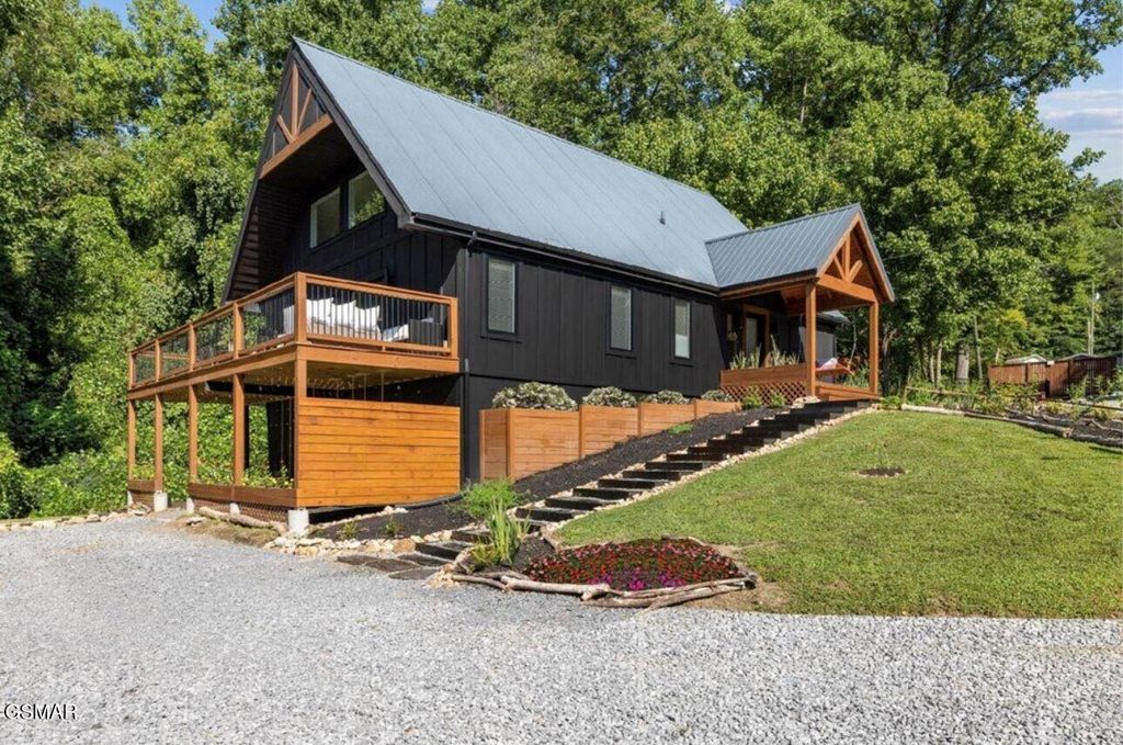 928 Ditney Way, Sevierville, TN 37876