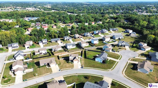 204 Emerson Drive, Elizabethtown, KY 42701