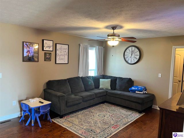 204 Emerson Drive, Elizabethtown, KY 42701