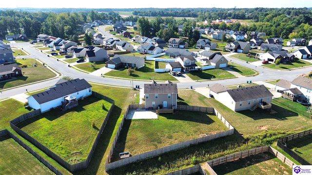 204 Emerson Drive, Elizabethtown, KY 42701