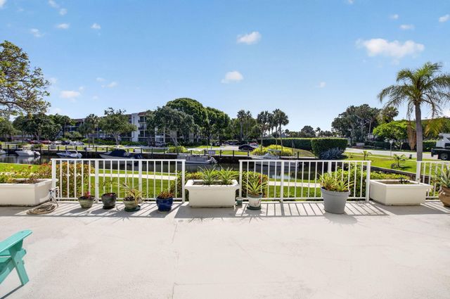 769 Jeffery Street 2-104, Boca Raton, FL 33487