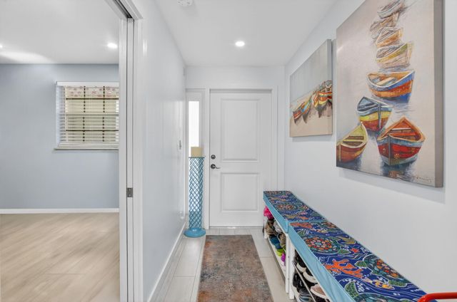 769 Jeffery Street 2-104, Boca Raton, FL 33487