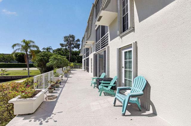 769 Jeffery Street 2-104, Boca Raton, FL 33487