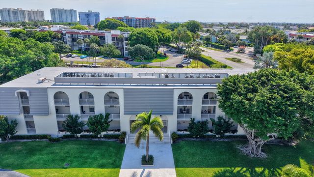 769 Jeffery Street 2-104, Boca Raton, FL 33487