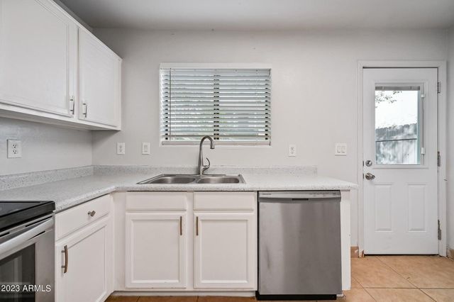 5010 N 22nd Avenue Apt 107, Phoenix, AZ 85015