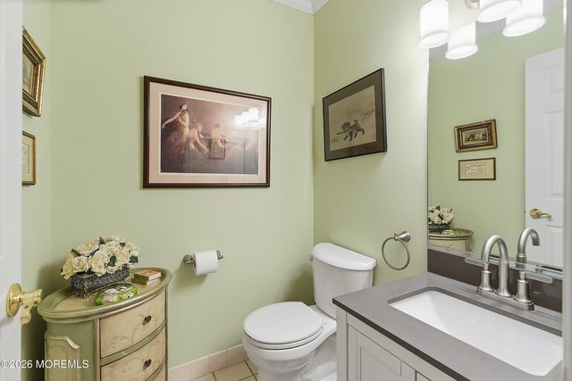 29 Rambling Meadow Court, Tinton Falls, NJ 07724