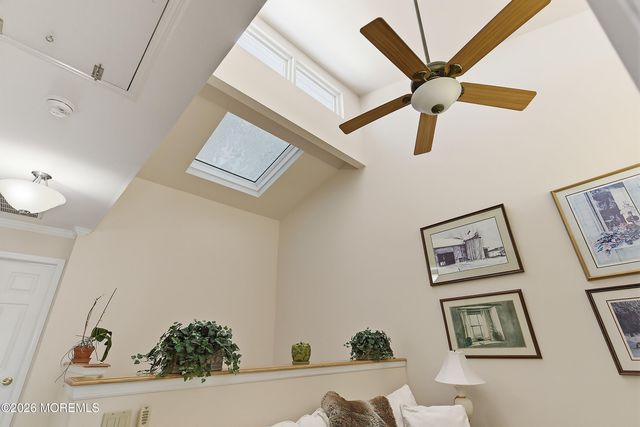 29 Rambling Meadow Court, Tinton Falls, NJ 07724