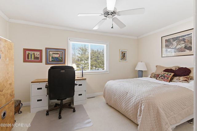 29 Rambling Meadow Court, Tinton Falls, NJ 07724