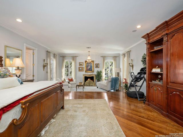 7 Lazy Hollow, San Antonio, TX 78230