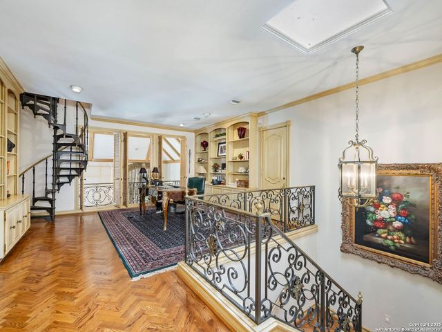 7 Lazy Hollow, San Antonio, TX 78230