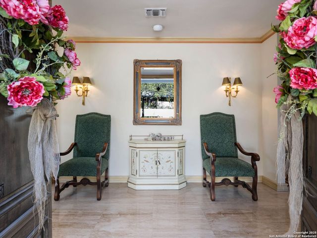 7 Lazy Hollow, San Antonio, TX 78230