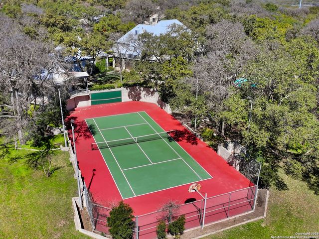 7 Lazy Hollow, San Antonio, TX 78230