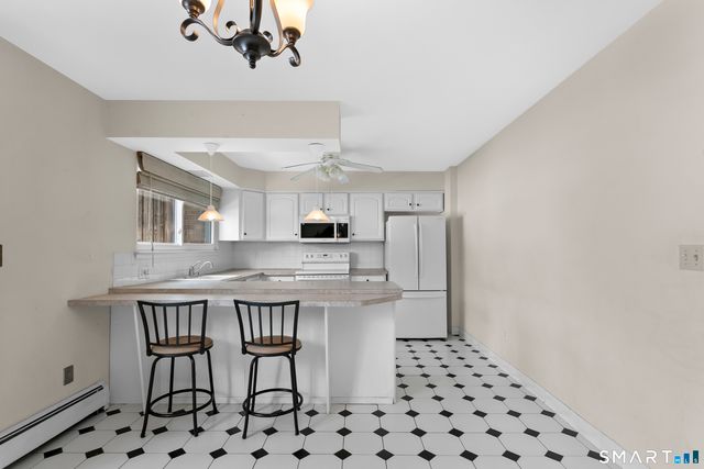 200 Woodmont Avenue 130, Bridgeport, CT 06606