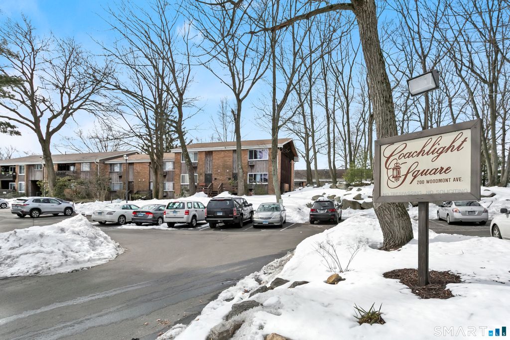 200 Woodmont Avenue 130, Bridgeport, CT 06606