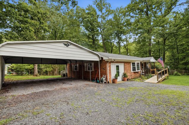 5171 GRACE CHURCH LN, Midland, VA 22728