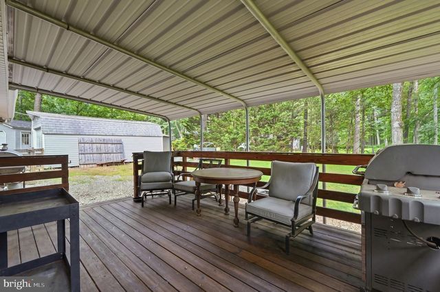 5171 GRACE CHURCH LN, Midland, VA 22728