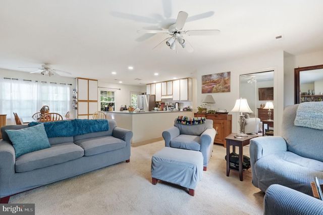5171 GRACE CHURCH LN, Midland, VA 22728