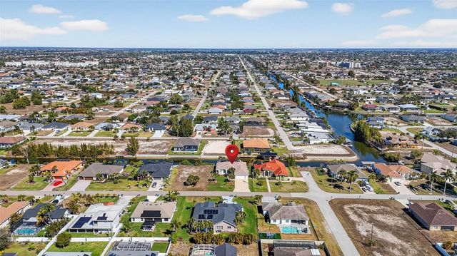 1725 SW 29TH TERRACE, Cape Coral, FL 33914